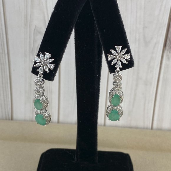 White Gold Plated 925 Sterling Silver Earrings Natural Unheated Green Emeralds - Picture 2 of 6